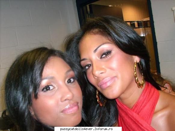 Poze cu Nicole ! - Nicole & Asia ! ;) - Nicole Scherzinger
