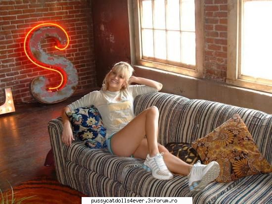 poze numai cu ea - mitzy_pcd - Ashley Roberts